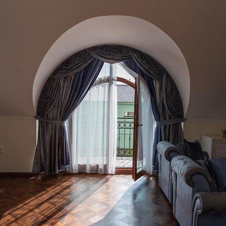 Hotel Viliam Frano Нітра Екстер'єр фото