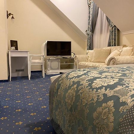 Hotel Viliam Frano Нітра Екстер'єр фото