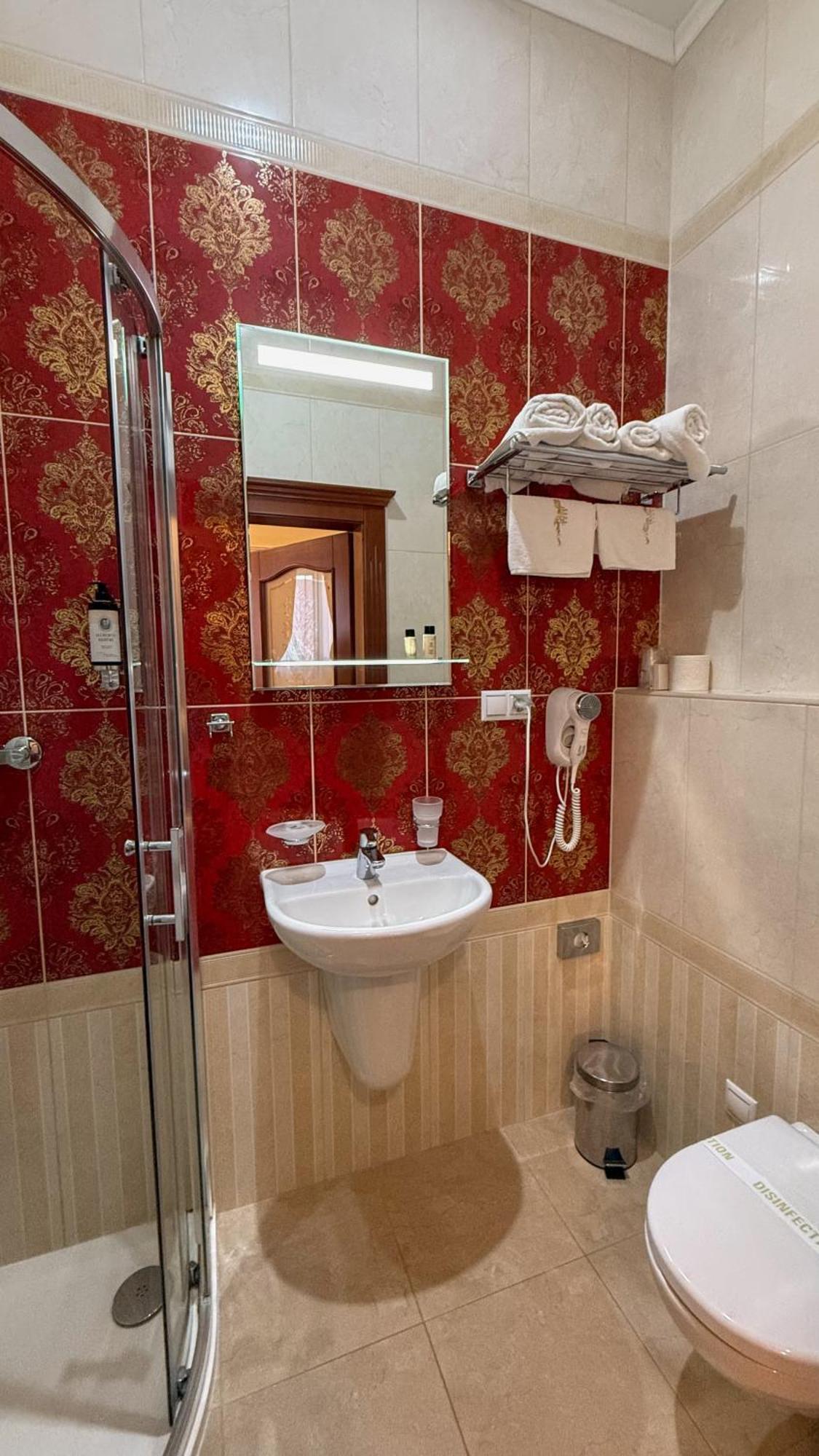 Hotel Viliam Frano Нітра Екстер'єр фото